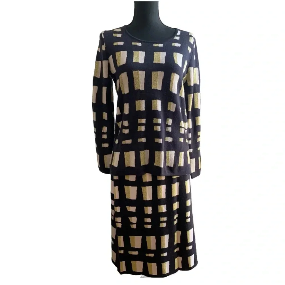 Ann Taylor Sweater Separates. Top Size Medium, Skirt Size Large.